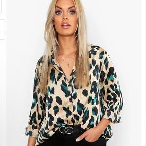 Boohoo Teal and Black Animal Print Button Up Top